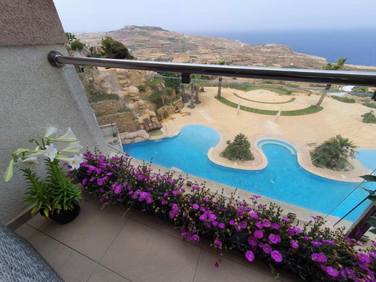 Sunset Holiday Apartment With Communal Pool + Views Ghajn Melel Buitenkant foto